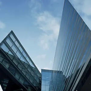4* Hotel Clarion Sign