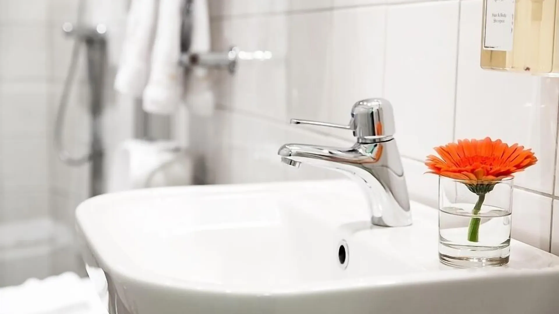 ***  Queen'S Hotel By First Hotels Stockholm Sverige