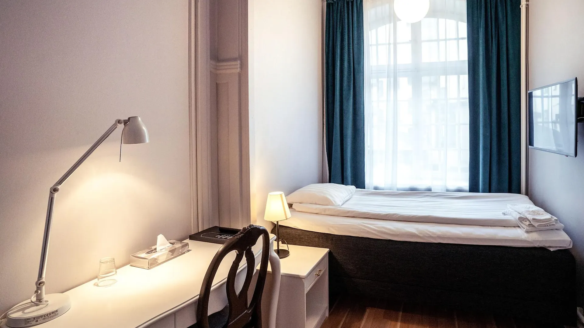 Queen'S Hotel By First Hotels Stockholm