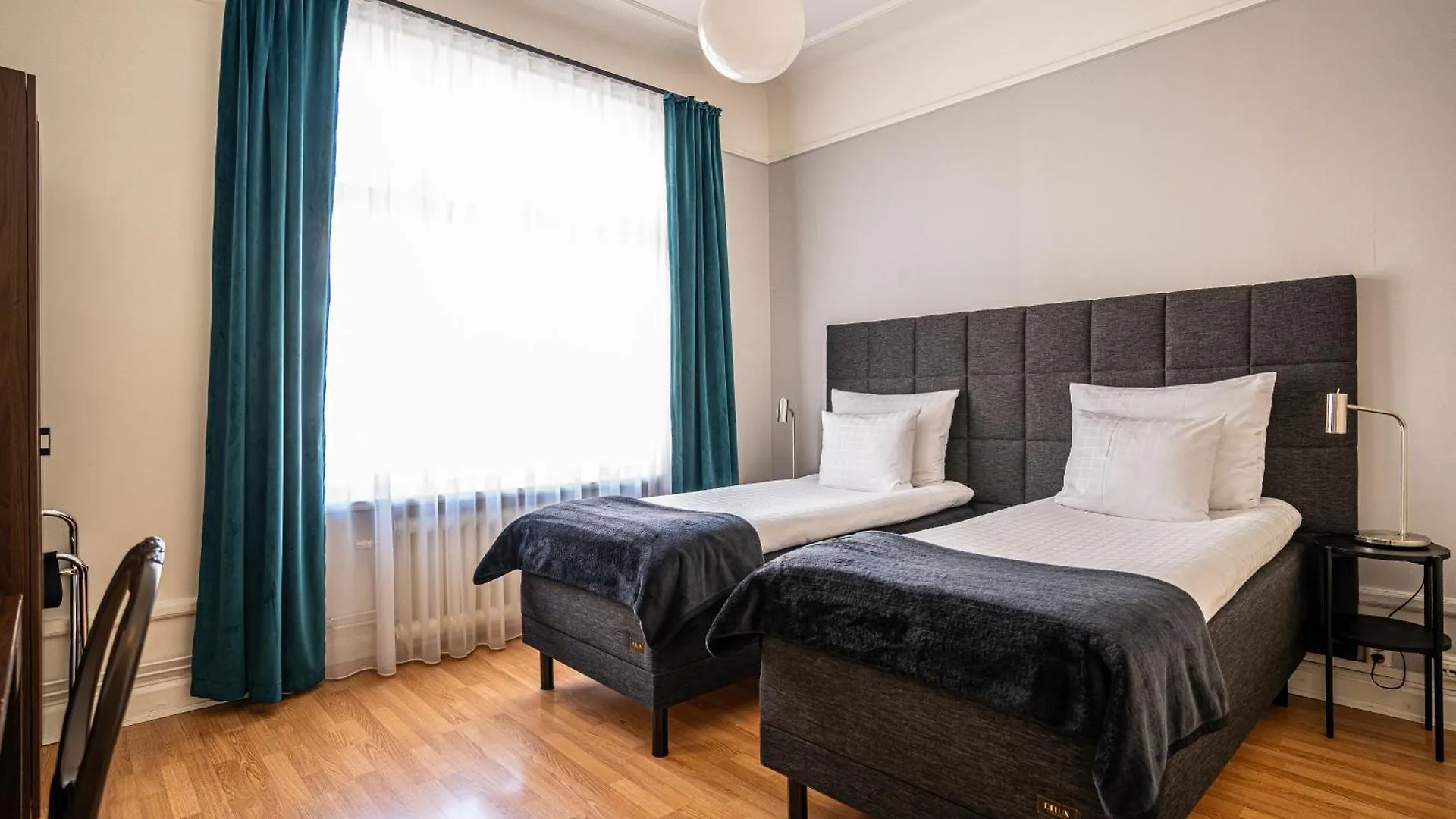 ***  Queen'S Hotel By First Hotels Stockholm Sverige